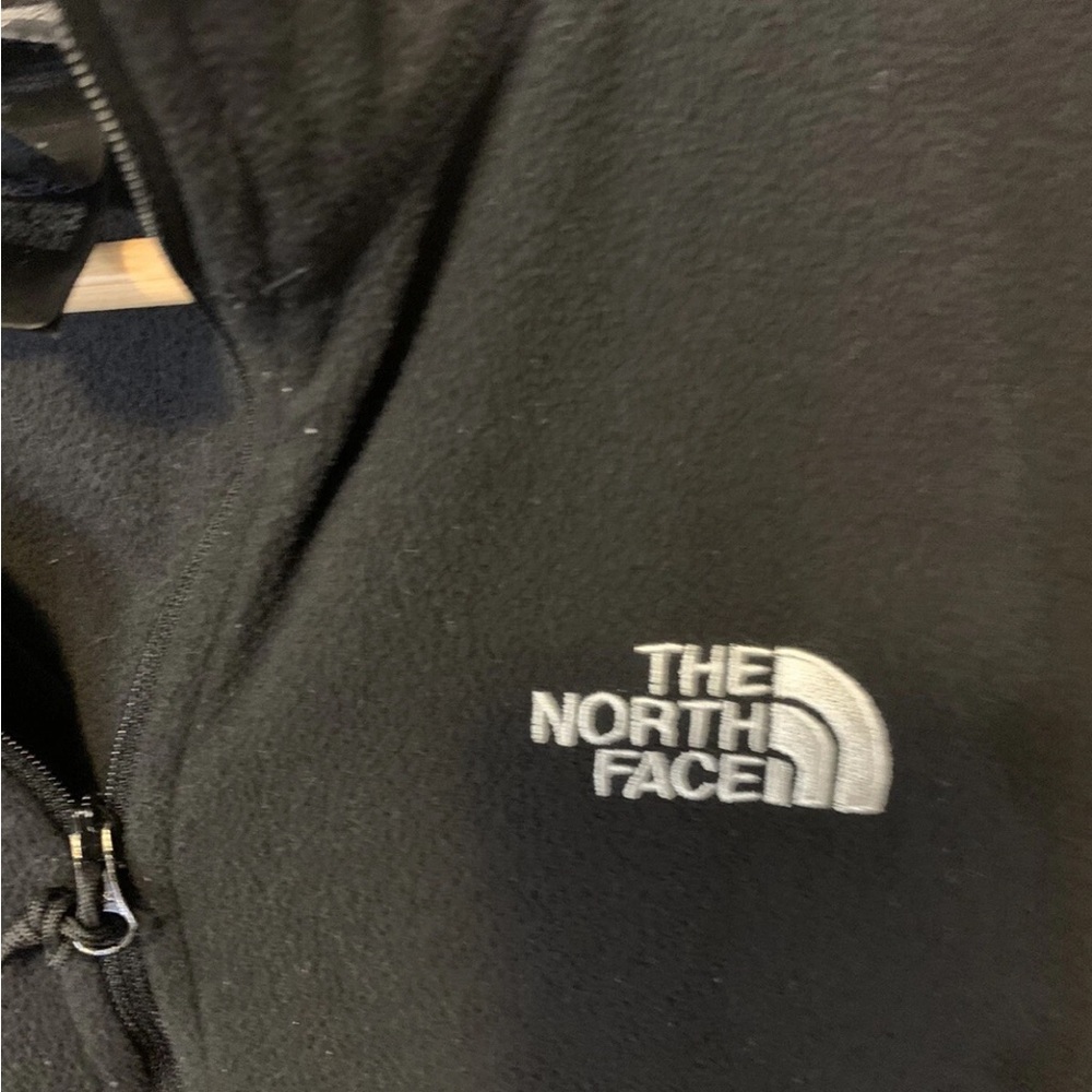 The North Face‎ ladies Sz L Black 1/4 zip Jacket pullover